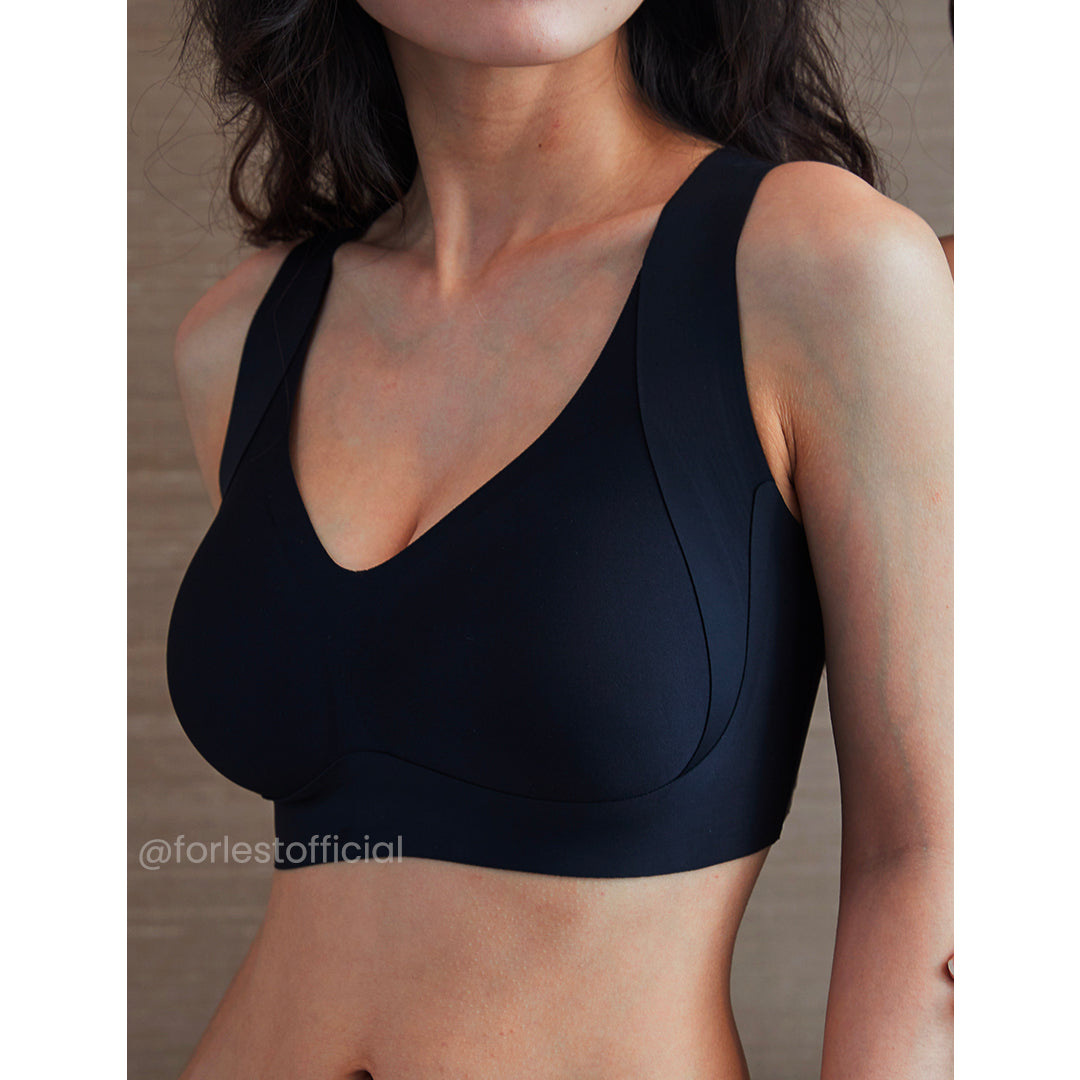 When you are seeking the support of a bra without compromising on comfort,  choose Hannah 2.0. This bra is equipped with a W-support band…